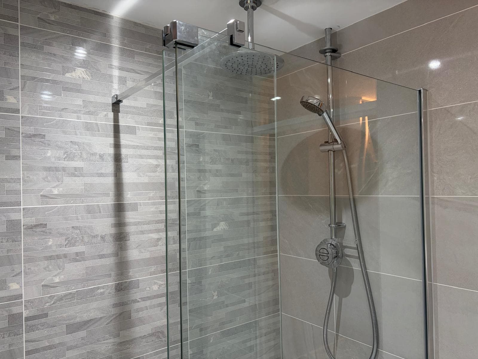 Bathroom Renovations work by Larimar Bathrooms — photo 2